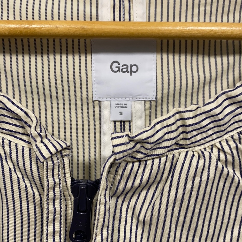 Beige Striped * Gap * Drawstring Neckline Jacket S - image 4